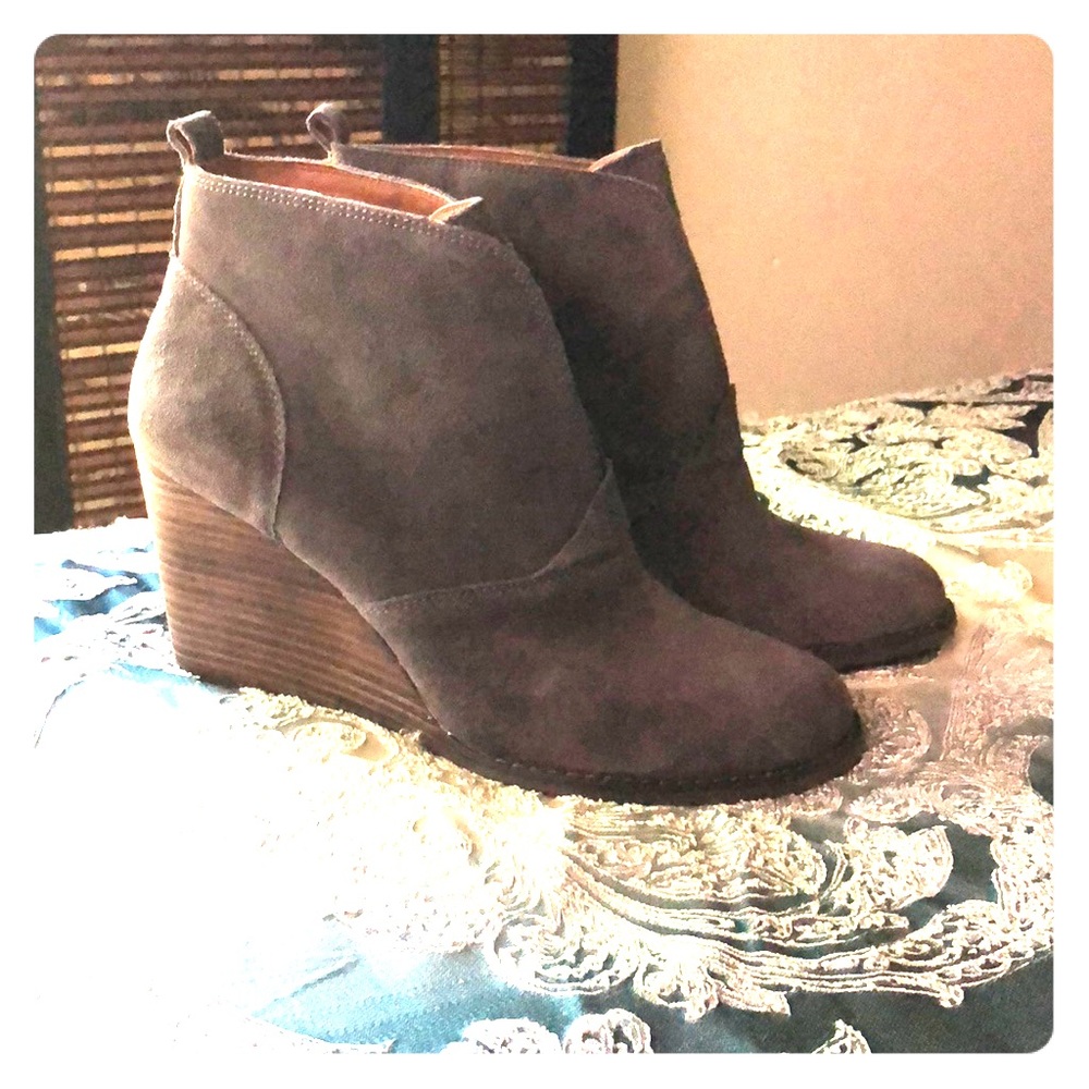 BCBG Suede pull-on booties, NEW without box!!!